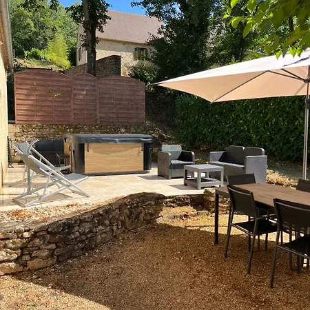 - Le Petit Noyer Holiday home