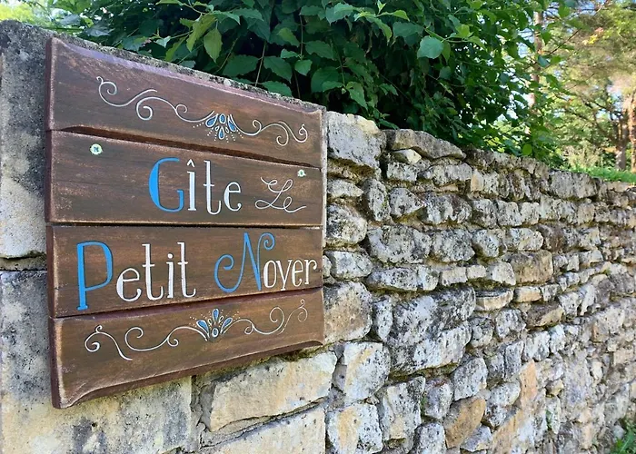 بيت للعطل - Le Petit Noyer لو بوج